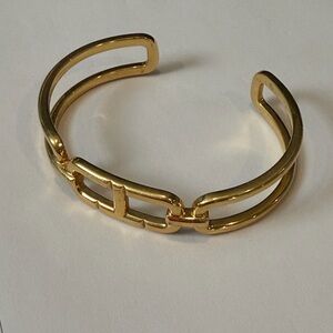 Elegant Gold Cuff Bracelet